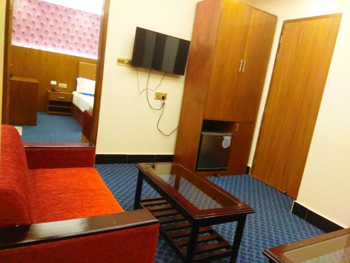 Hotel Grand View 1&2 Sylhet Buitenkant foto